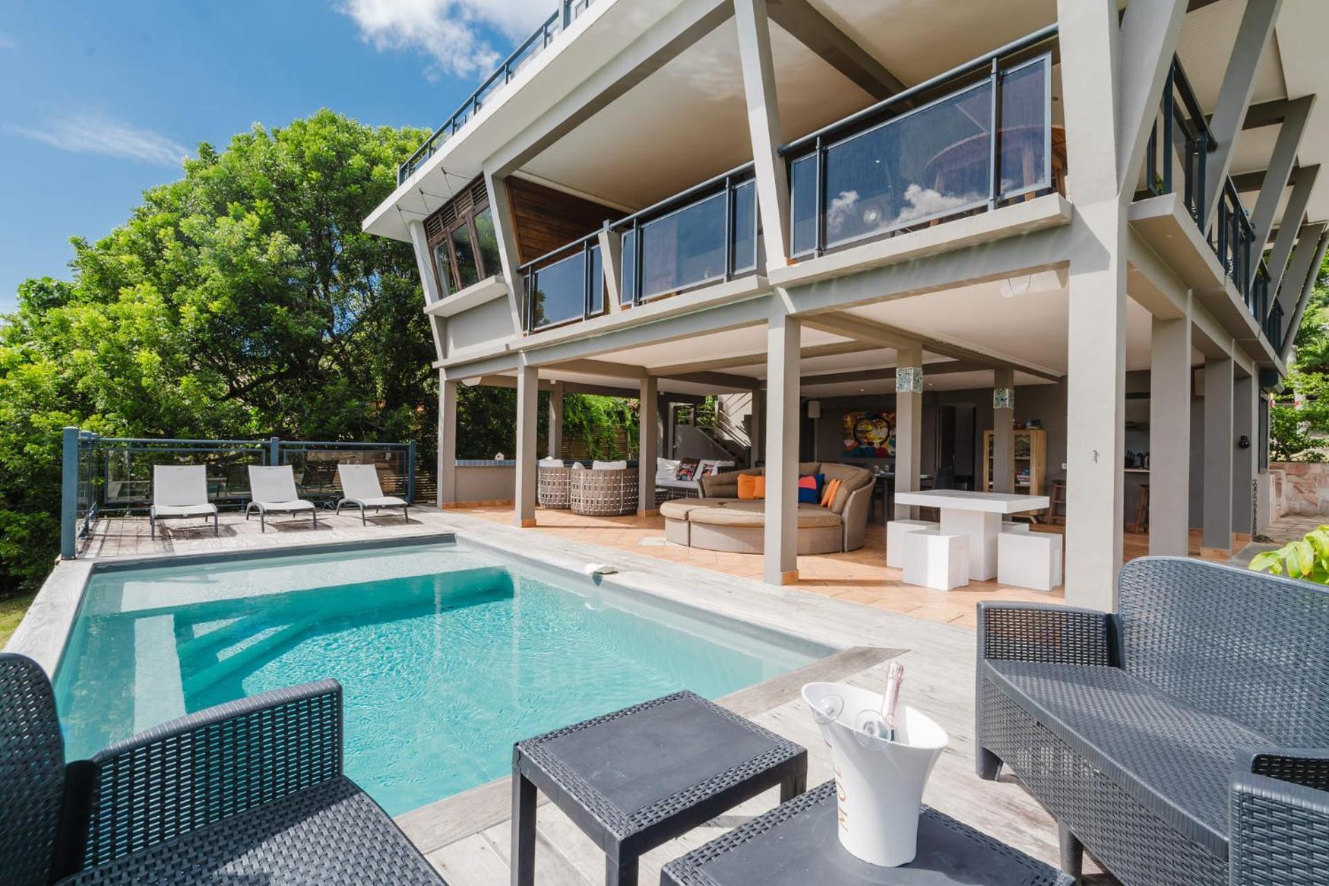 Villa Kaléna : 4 ch, plage à 50m, vue mer Le Diamant Exterior foto
